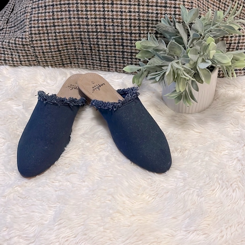 Sophie Sue Blue Denim Flat Fringe Slide Mule Shoes Sz 7